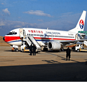 营口机场物流航空快运业稳步发展的原因是什么？